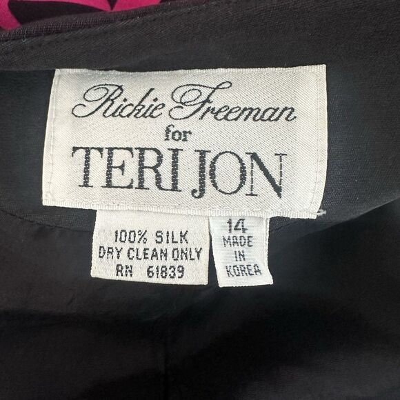 Vintage Rickie Freeman for Teri Jon Silk Blazer Jacket Magenta Black Geometric - Picture 6 of 6